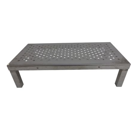 Perforated cleanroomStep Stool 60cm x 30cm x 15,5cm